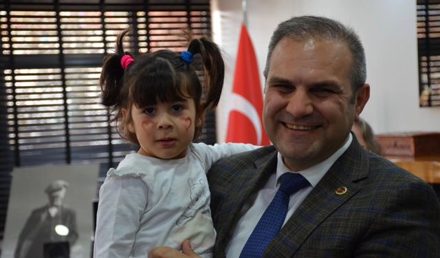 BAYIRKÖY'DE BAYRAM COŞKUSU