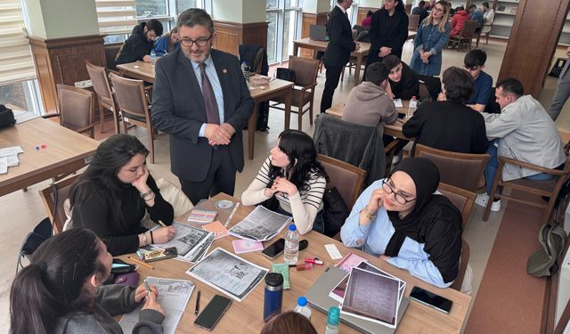 REKTÖR KAPLANCIKLI VİZE HAFTASINDA ÖĞRENCİLERE BAŞARILAR DİLEDİ