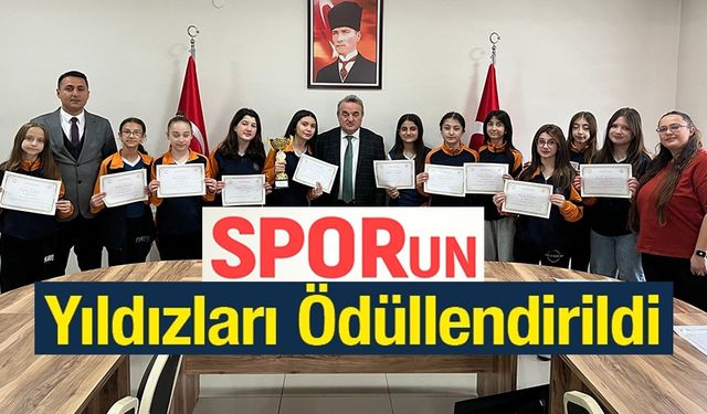 SPORUN YILDIZLARI ÖDÜLLENDİRİLDİ