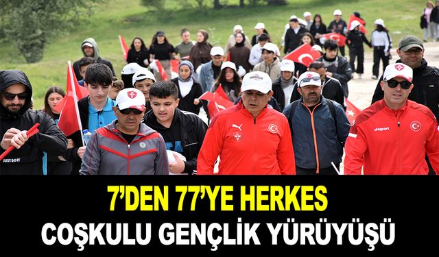 19 MAYIS GENÇLİK HAFTASI'NDA COŞKULU YÜRÜYÜŞ