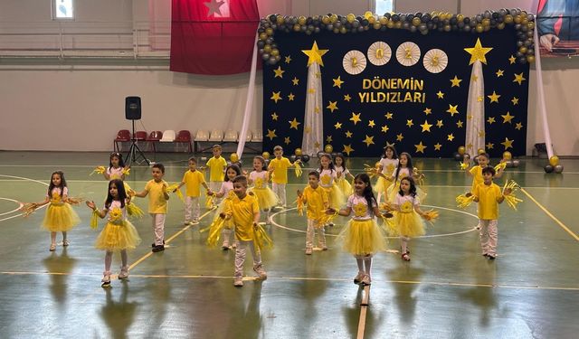 OSMANELİ ANAOKULU'NDA RENKLİ YIL SONU GÖSTERİSİ
