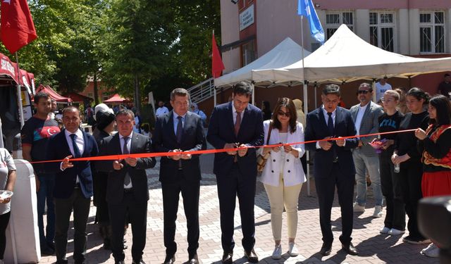 SÖĞÜT'TE ESFEST COŞKUSU YAŞANDI