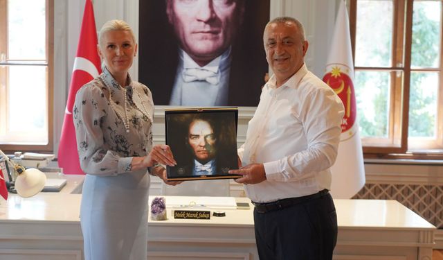 BAŞKAN UYSAL'DAN BİLECİK'E ZİYARET