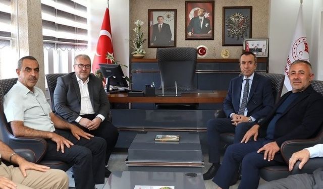 AK PARTİ HEYETİ TARIM VE ORMAN İL MÜDÜRÜ AYVALIK'I HAYIRLI OLSUN ZİYARETİ