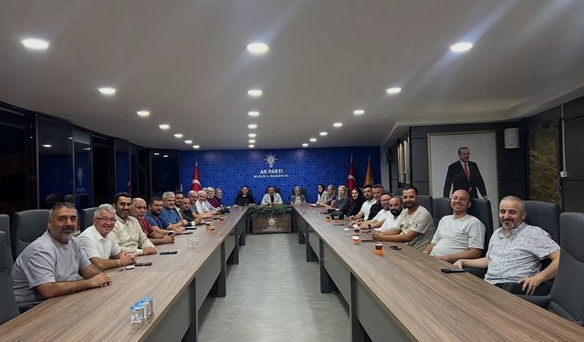 AK PARTİ'DE HAFTALIK YÖNETİM KURULU TOPLANTISINI GERÇEKLEŞTİRDİ