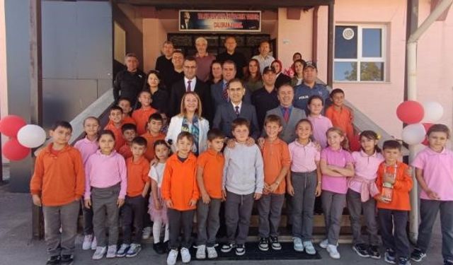 PAZARYERİ'NDE PROTOKOL ÜYELERİ ÖĞRENCİLERLE BİR ARAYA GELDİ