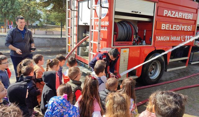 MİNİK ÖĞRENCİLER HAYALLERİNDEKİ MESLEĞİ TANIDI