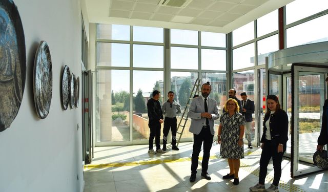 BŞEÜ'DE SANAT VE ESTETİK BULUŞTU