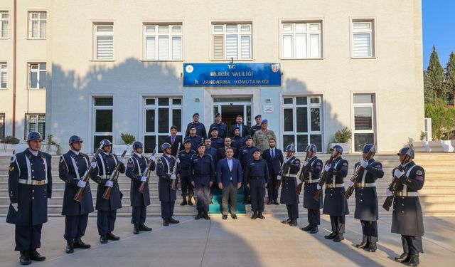 VALİ SÖZER, JANDARMA PERSONELİYLE BİR ARAYA GELDİ