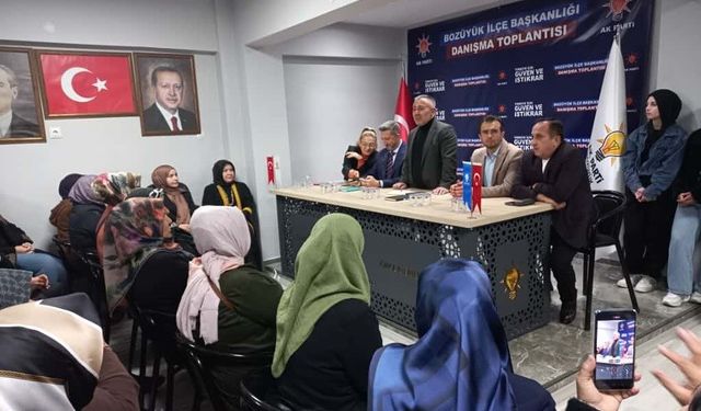 BAŞKAN YILDIRIM BOZÜYÜK'TE TEŞKİLATLA BİR ARAYA GELDİ