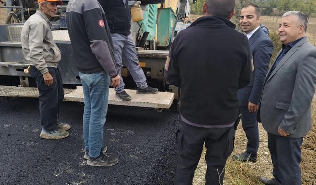 YOL ÇALIŞMALARINA KAYMAKAM UÇAR’DAN DESTEK