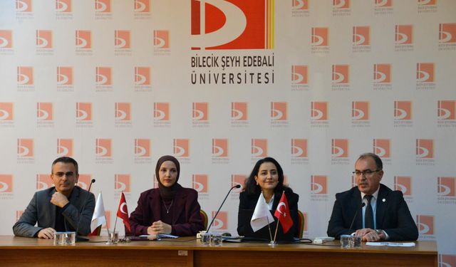 BŞEÜ'DE KARİYER DANIŞMANLARI BİLGİLENDİRME VE DEĞERLENDİRME TOPLANTISI YAPILDI