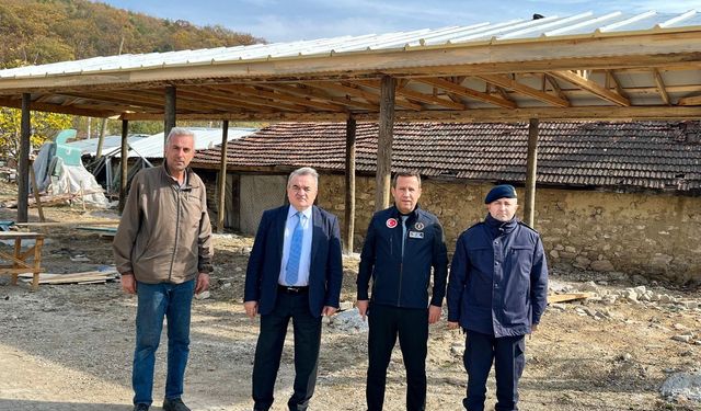 KAYMAKAM ÖZTÜRK, KÖYDEKİ SU HATTINI YERİNDE İNCELEDİ