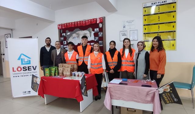 BAŞKAN TEKİN ÇOCUKLARLA BİR ARAYA GELDİ