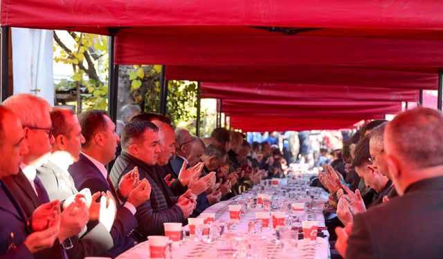 BİLECİKLİ ŞEHİT İLHAN ONGAN'IN BABA EVİNDE MEVLİD-İ ŞERİF OKUNDU