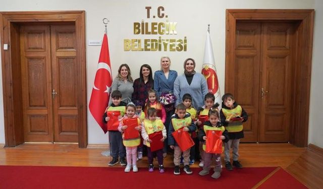 BAŞKAN SUBAŞI KREŞ ÖĞRENCİLERİNİ BELEDİYEDE AĞIRLADI