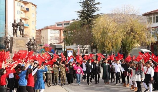 KİTAP OKUMA ETKİNLİĞİNE DESTEK