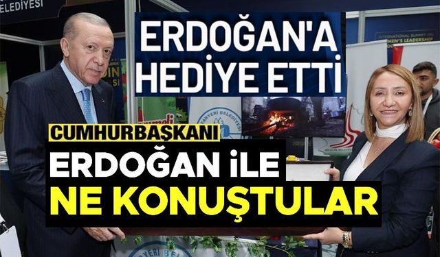 CUMHURBAŞKANI ERDOĞAN'A KILIÇ HEDİYE ETTİ
