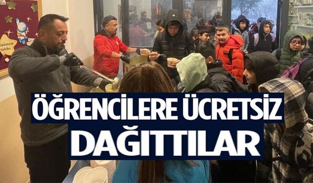ÖĞRENCİLERE ÜCRETSİZ ÇORBA İKRAMI