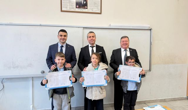 OSMANELİ'NDE 3 BİN 213 ÖĞRENCİ YARIYIL TATİLİNE GİRDİ