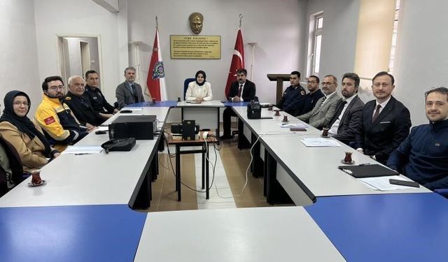 BAĞIMLILIKLA MÜCADELE İÇİN KURUMLAR BİR ARAYA GELDİ