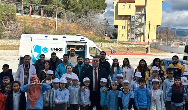 ‘SAĞLIKLI ÇOCUK, SAĞLIKLI GELECEK EĞİTİM PROGRAMI' DÜZENLENDİ