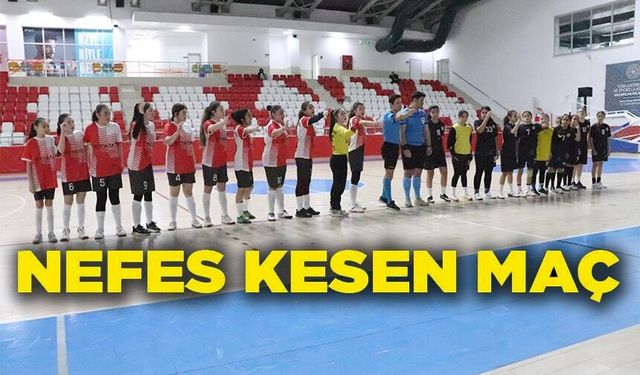 KAYMAKAM ÖZTÜRK, YILDIZ KIZLAR FUTSAL MAÇINI TAKİP ETTİ