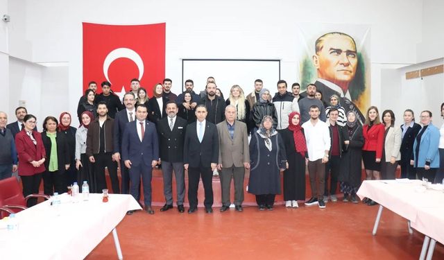 'AİLE VE GENÇLİK FONUNDAN' YARARLANAN ÇİFTLER İÇİN ‘AİLE BULUŞMASI' PROGRAMI