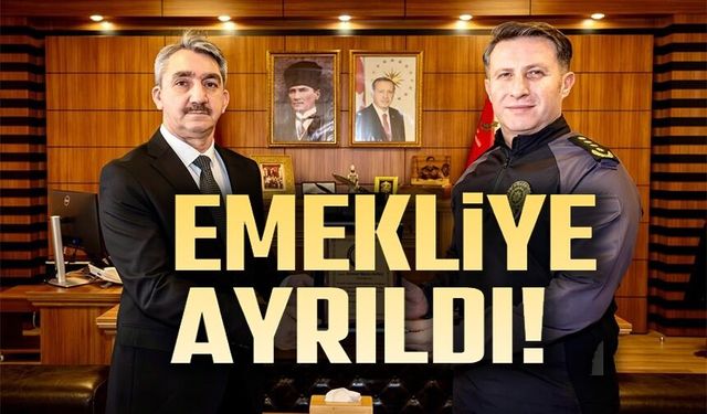 EMEKLİYE AYRILAN POLİS MEMURUNA PLAKET