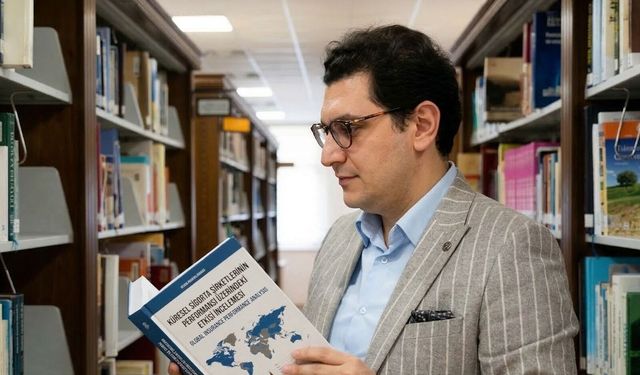BŞEÜ'DEN SÜRDÜRÜLEBİLİRLİK VE FİNANS ALANINDA ULUSLARARASI AKADEMİK BAŞARI