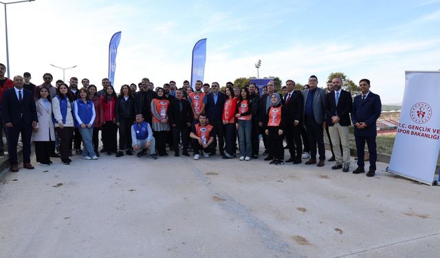 BŞEÜ GENÇ TEMA KULÜBÜ ÜNİFEST FİNALLERİNDE