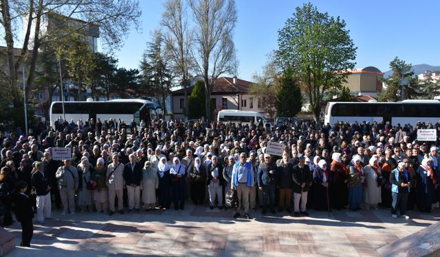 HACI ADAYLARI DUALARLA UĞURLANDI