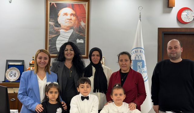 23 NİSAN'DA MAKAM ÇOCUKLARA DEVREDİLDİ