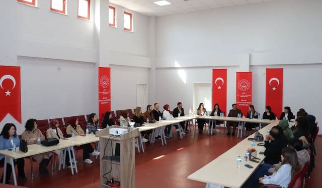 ‘PSİKOLOJİK İLK YARDIM, KAYIP VE YAS EĞİTİM PROGRAMI' BAŞLADI