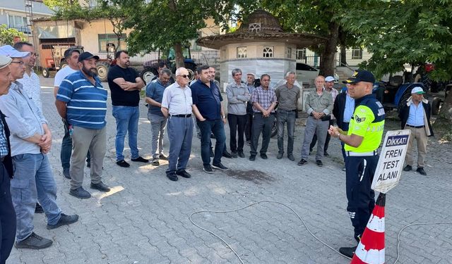 50 TRAKTÖR SÜRÜCÜSÜNE EĞİTİM VERİLDİ