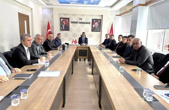 OSMANELİ'NDE İLÇE İDARE ŞUBE BAŞKANLARI TOPLANTISI YAPILDI