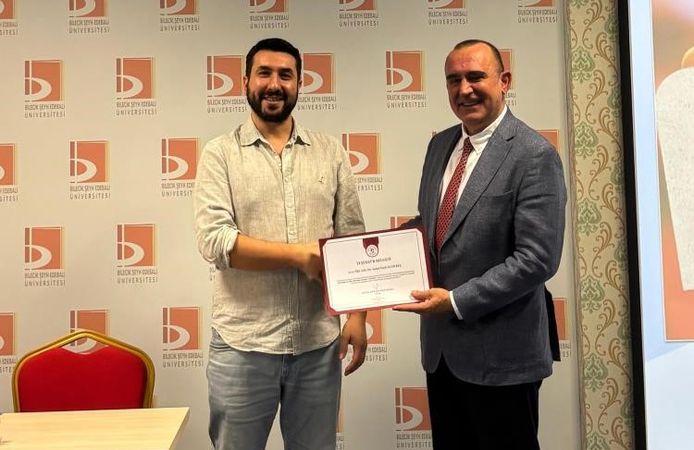 ÖĞRENCİLER KARİYER TERCİHLERİ HAKKINDA BİLGİLENDİRİLDİ