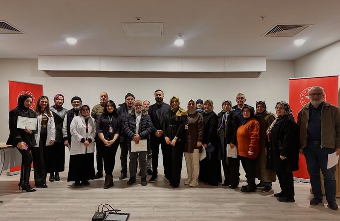 BİLECİK EĞİTİM VE ARAŞTIRMA HASTANESİ'NDE ‘DİYABET OKULU EĞİTİM PROGRAMI' TAMAMLANDI