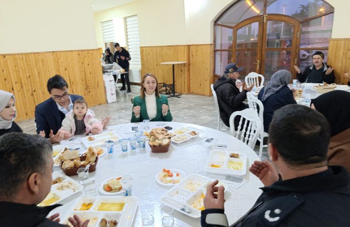 ŞEHİT AİLELERİ VE GAZİLER ONURUNA İFTAR PROGRAMI