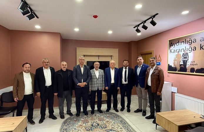 AK PARTİ BİLECİK'TE İL GENEL MECLİSİ NİSAN AYI GRUP TOPLANTISI YAPILDI