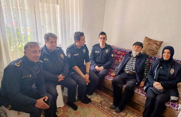 ŞEHİTLER İÇİN DUA, EMEKLİ POLİS VE AİLELERİNE VEFA