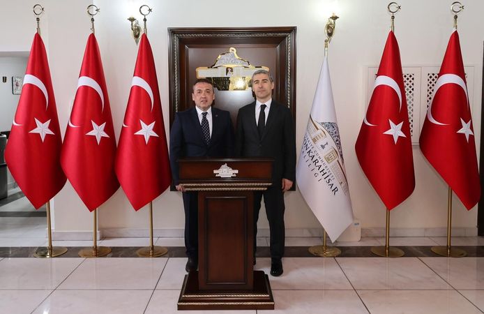 VALİ FAİK OKTAY SÖZER İKİLİ TEMASLARDA BULUNDU