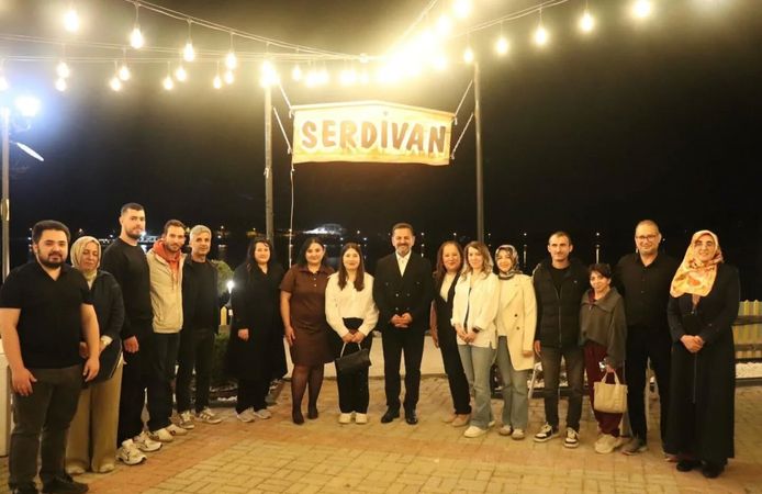 İL MÜDÜRÜ İLHAN, HUZUREVİ PERSONELİYLE BİR ARAYA GELDİ