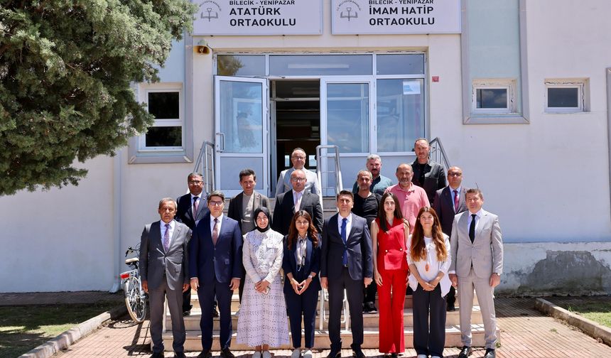 ÖĞRENCİLERLE BİRLİKTE KİTAP OKUMA ETKİNLİĞİ