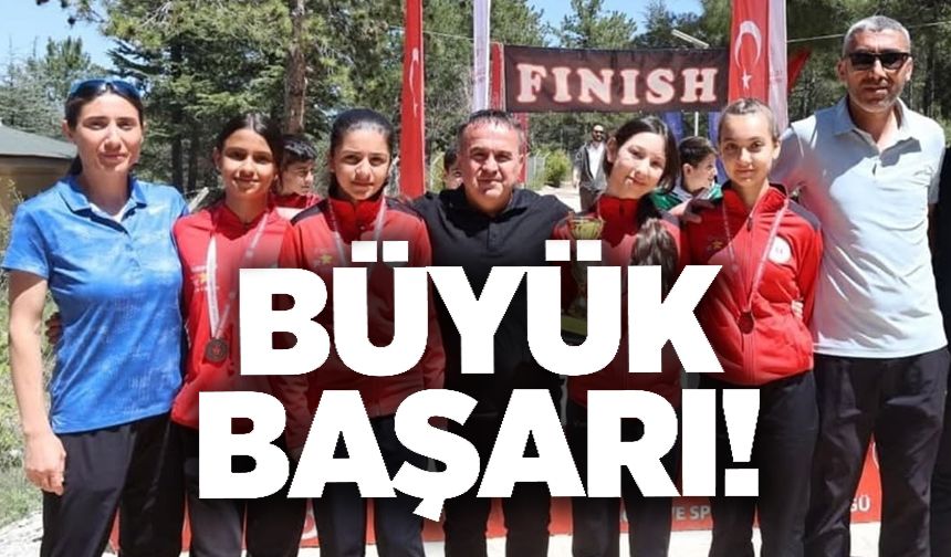 BİLECİKLİ GENÇ ATLETLERİN BAŞARISI