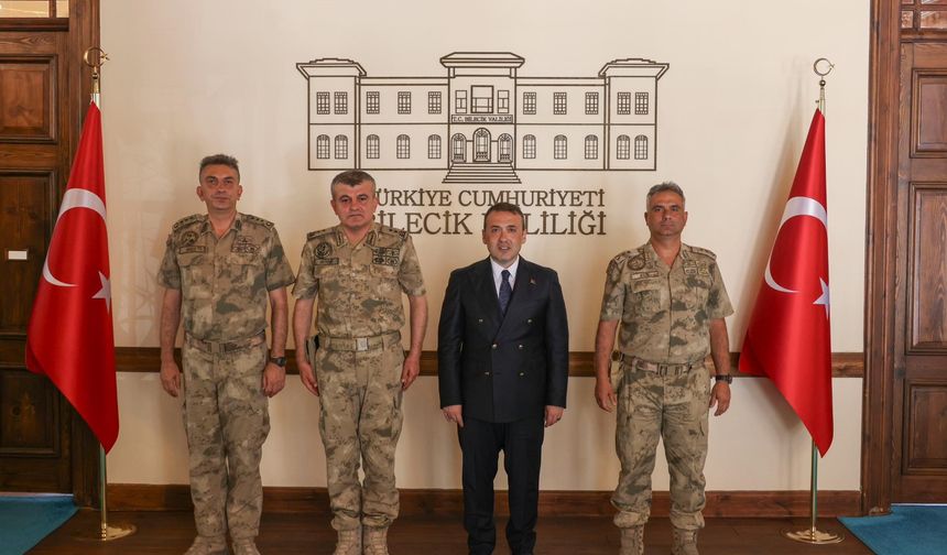 HAYIRLI OLSUN ZİYARETLERİ SÜRÜYOR