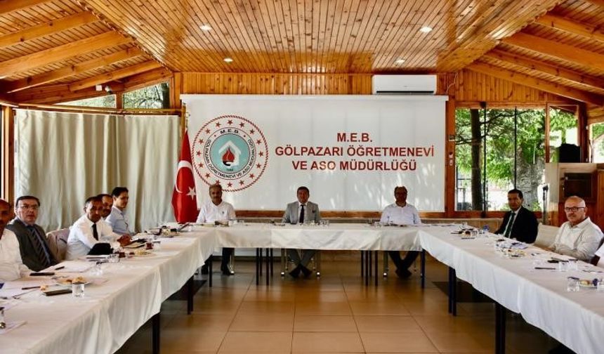 İLÇE MÜDÜRLERİ DEĞERLENDİRME TOPLANTISI DÜZENLENDİ