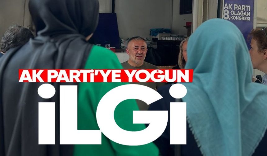 AK PARTİ BİLECİK'TE ÜYELİK STANDINA YOĞUN İLGİ