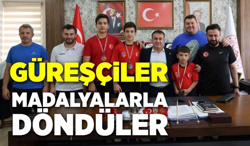 ŞAMPİYONLARI MAKAMINDA AĞIRLADI