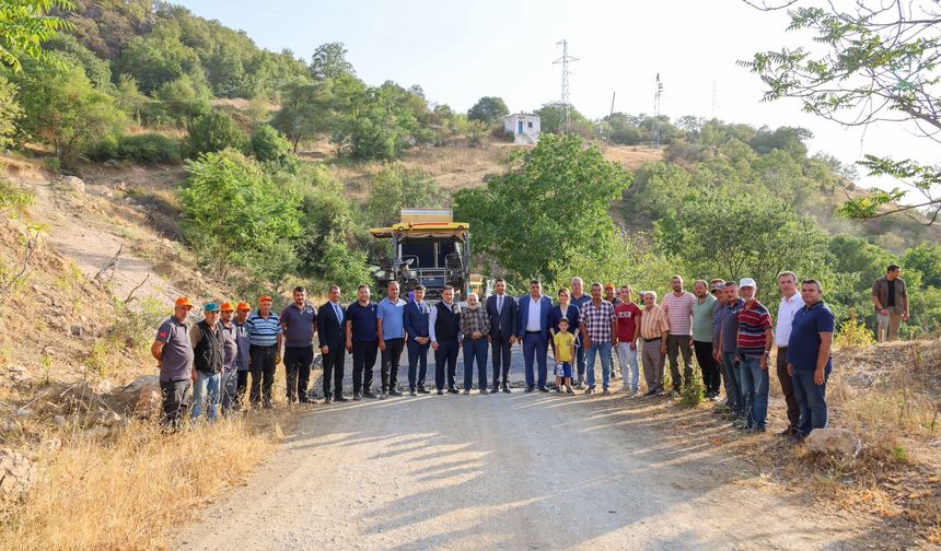 VALİ SÖZER: "KÖYLERİMİZİN ULAŞIM ALTYAPISINI GÜÇLENDİRMEYE DEVAM EDİYORUZ"